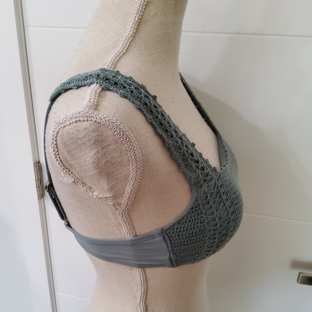 Hula Honey Crochet Knit Swim Top Size S - Picture 3 of 9